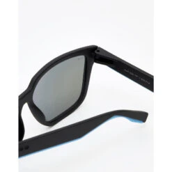 HAWKERS Gafas De Sol Para Hombres Y Mujeres MOTION Carbon Black Sky 8 HAWKERS Gafas De Sol Para Hombres Y Mujeres MOTION Carbon Black Sky -Ropa Montañismo Tienda gafas de sol para hombres y mujeres motion carbon black sky 2