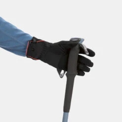 Guantes De Montaña Y Trekking Táctiles Adulto Forclaz MT500 -Ropa Montañismo Tienda guantes de montaa y trekking tactiles adulto forclaz mt500 4