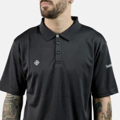 Polo Deportivo De Manga Corta Para Hombre ACAY Izas 8 Polo Deportivo De Manga Corta Para Hombre ACAY Izas -Ropa Montañismo Tienda polo deportivo de manga corta para hombre acay izas 2